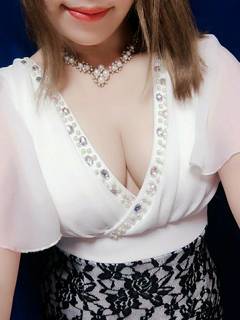 白星 亜美