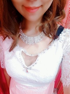 花沢 ゆりえ